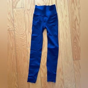 Fabletics Small, blue leggings, barely worn